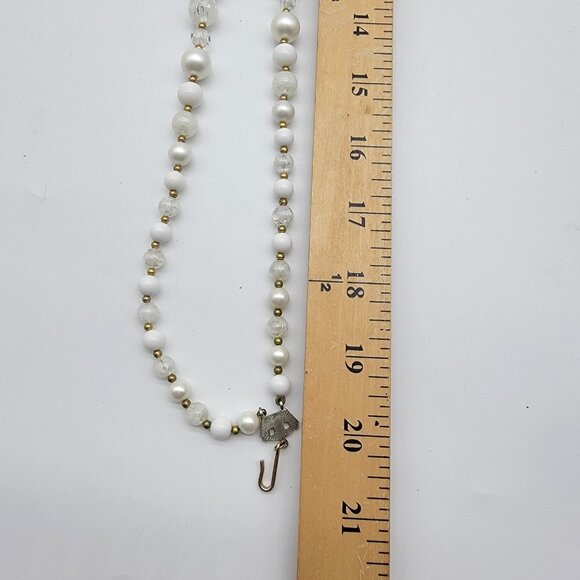 Double Strand Faux Pearl Necklace Vintage‎ Classic Career - Picture 5 of 6
